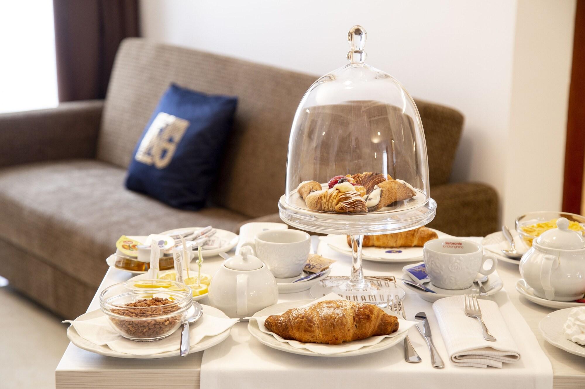 San Luca 4*